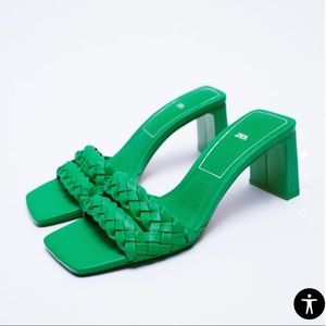 Zara NWT green woven heeled sandals